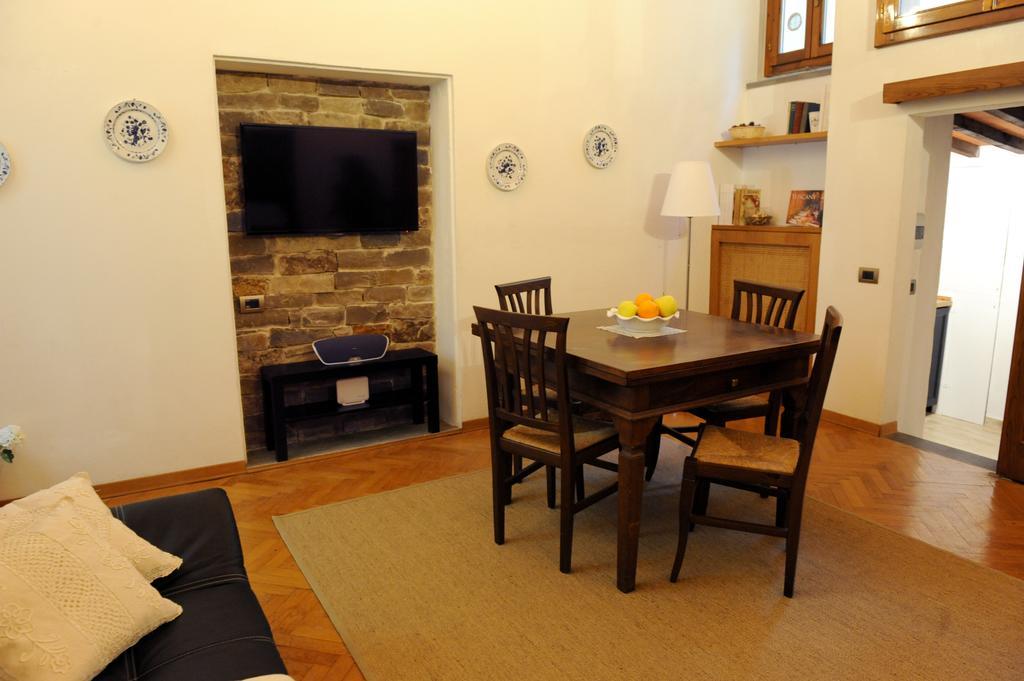 Aria Di Casa Apartment Флоренція Номер фото